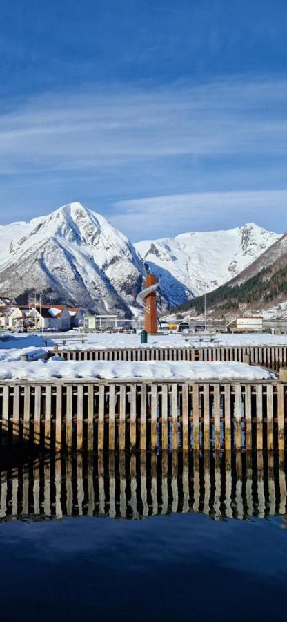 Frydenlund Villa Balestrand Exterior foto