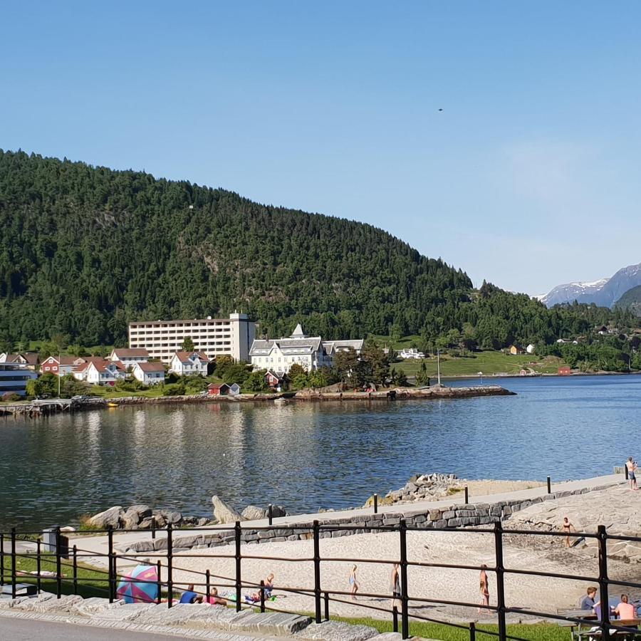 Frydenlund Villa Balestrand Exterior foto